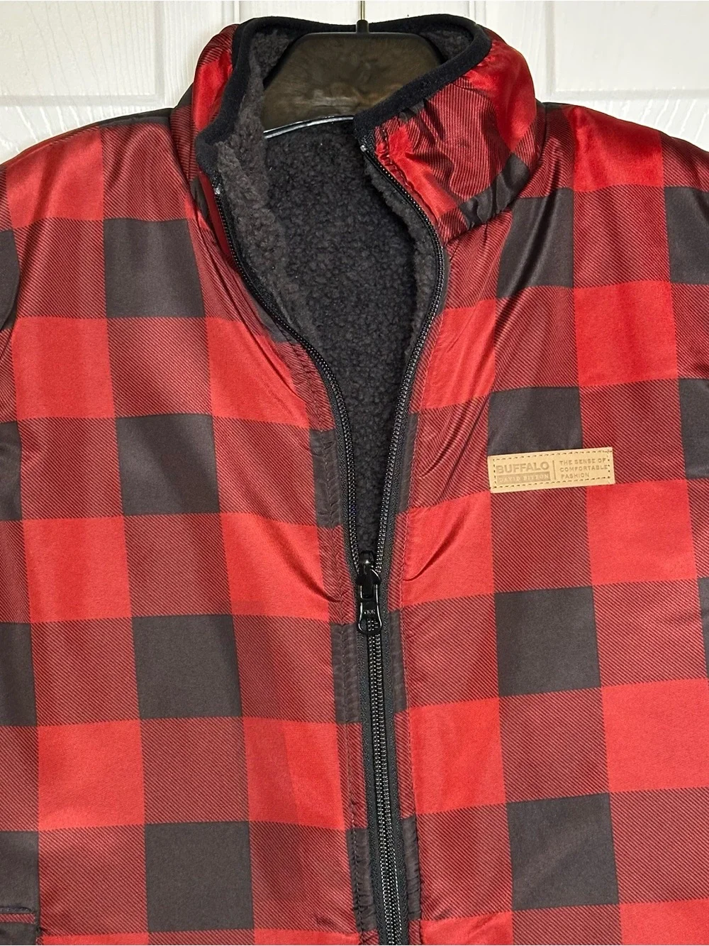 Buffalo David Bitton Youth Large 14/16 Red Plaid Reversible Puffer/Sherpa Vest
